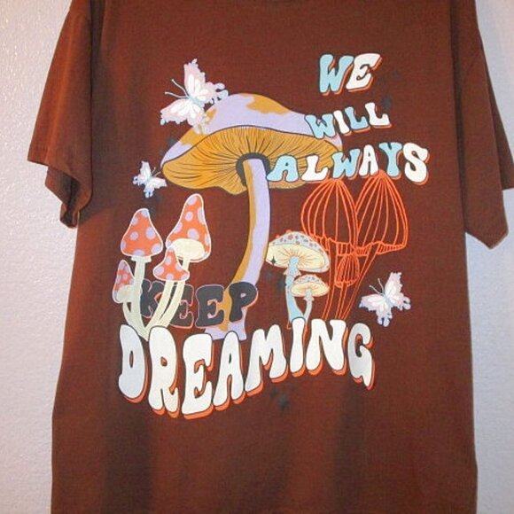 Magic MUSHROOMS Keep Dreaming Size XL T-SHIRT 2 Sided Graphic BUTTERFLY Boho - Picture 2 of 8